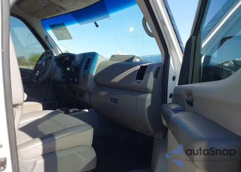 2018 Nissan Nv Cargo Nv1500 S V6 z USA, uszkodzony, nr VIN 1N6BF0KM6JN800780